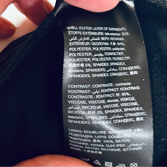 Bebe Black Sleeveless V-Neck Bodysuit Top - Picture 10 of 11